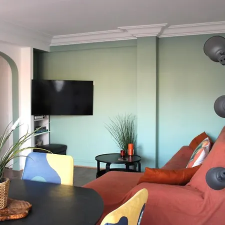 Apartment Avec Balcon Et Parking *