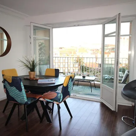 Apartment Avec Balcon Et Parking *