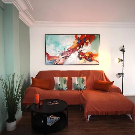 Avec Balcon Et Parking