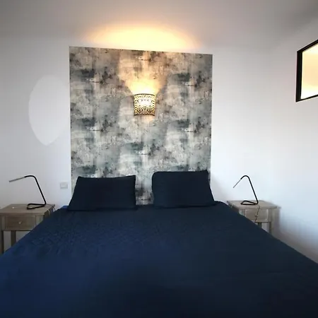 Avec Balcon Et Parking Apartamento