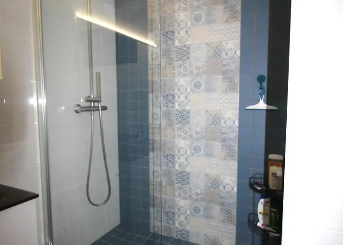 Avec Balcon Et Parking Биарриц