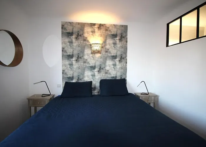 Avec Balcon Et Parking Apartamento